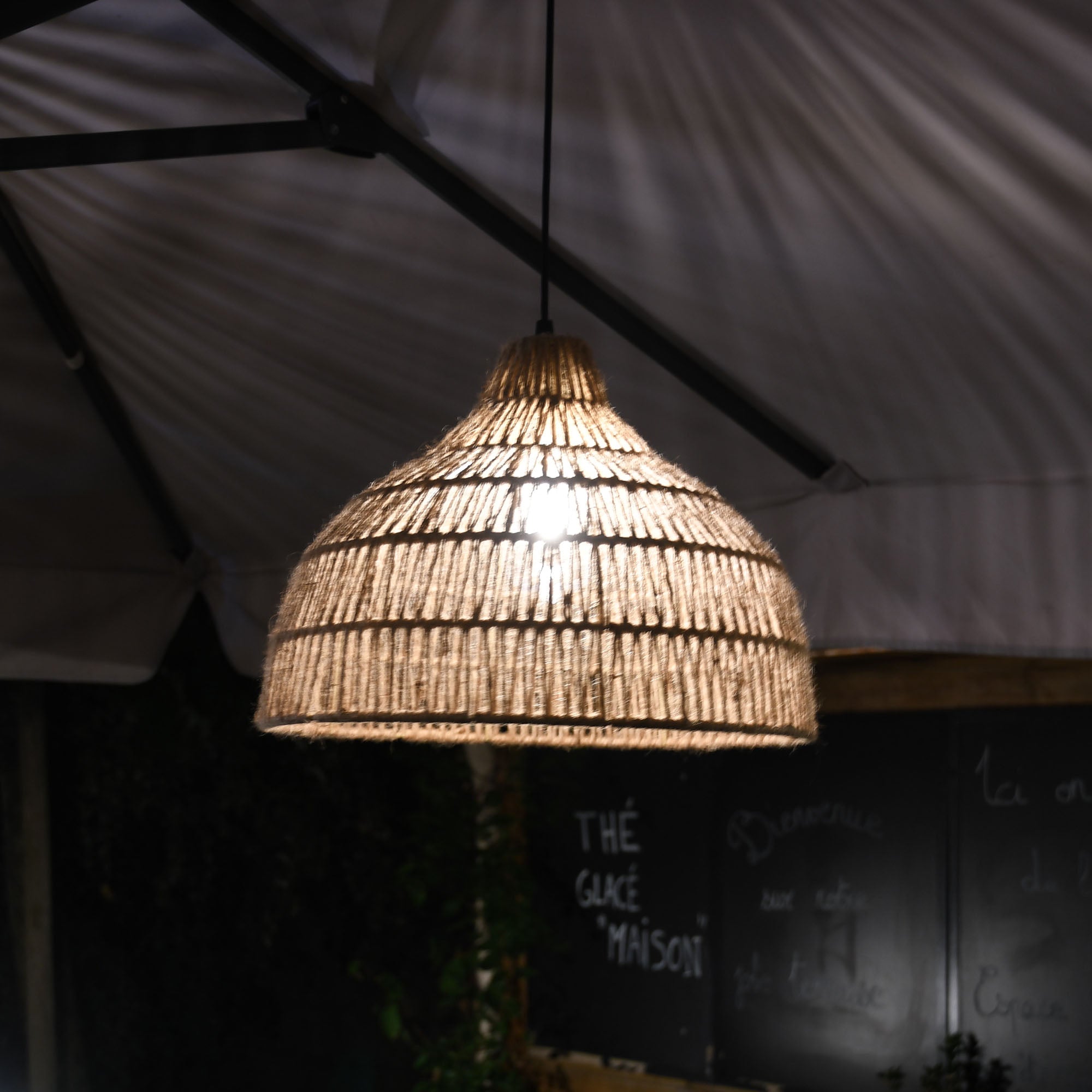 Suspension lustre solaire Areca